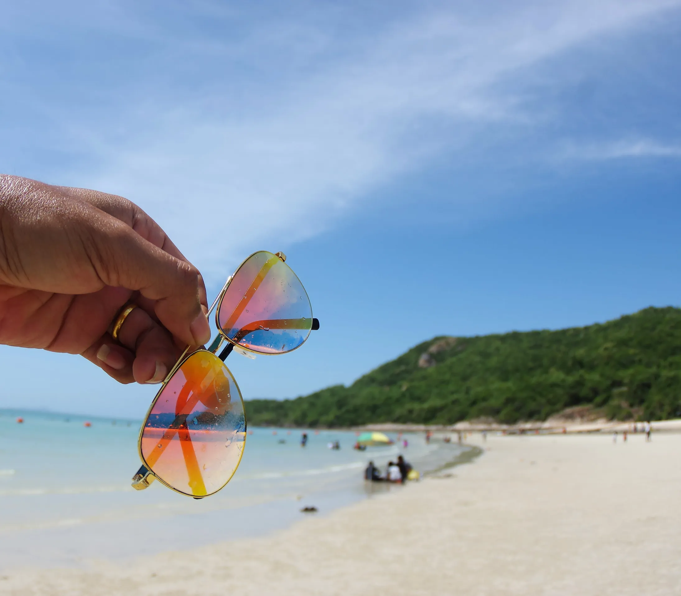 12 hiba, amit mindenki elkövet napszemüveg vásárláskor – és amitől a szemed titokban károsodik