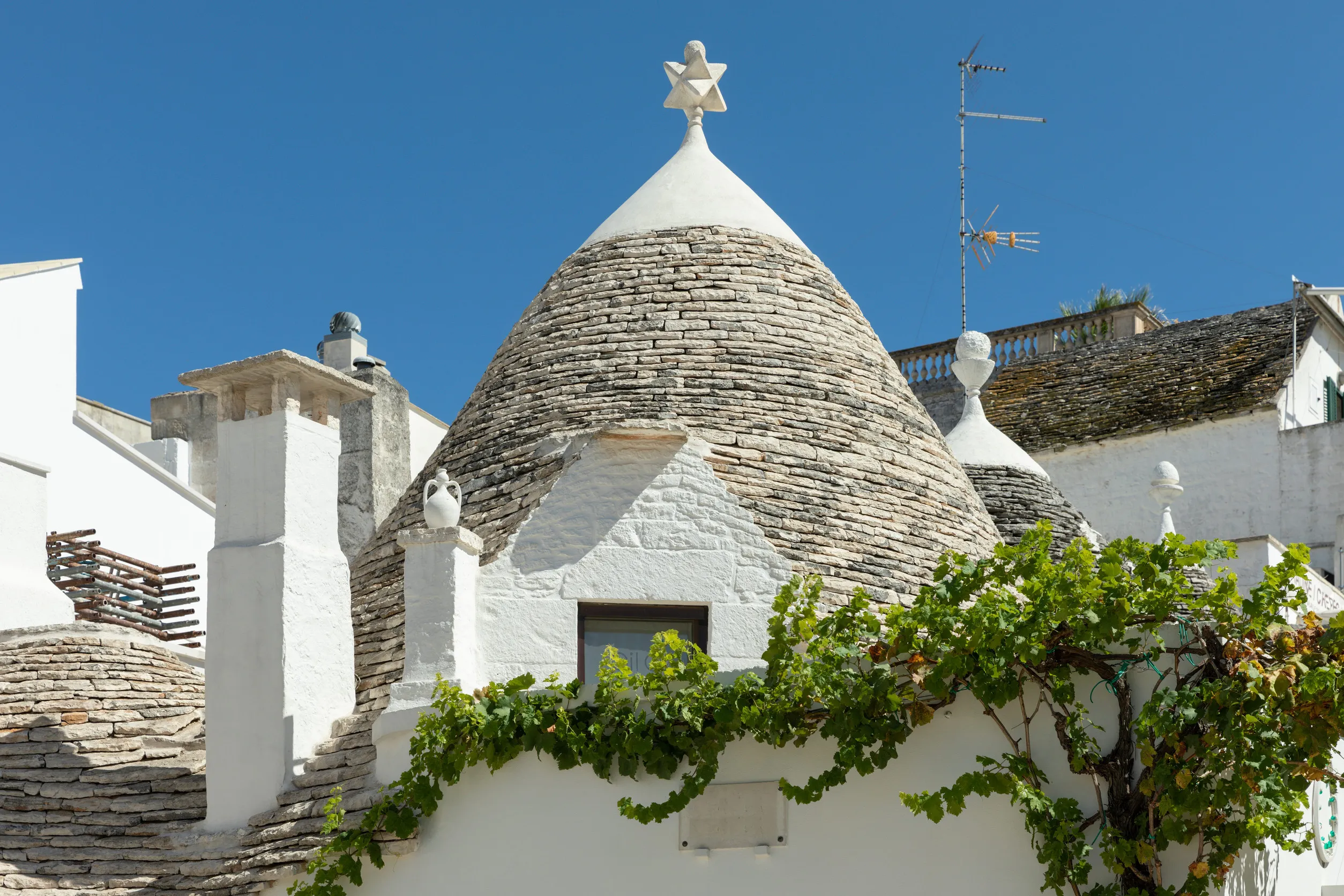 Alberobello 5 nap/4 éjszaka repjeggyel és szállással 56.805 Ft/fő