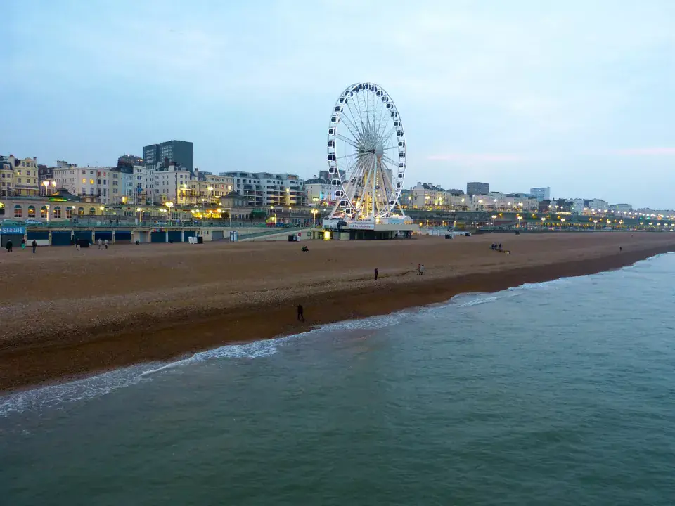 Angliai kiruccanás, irány Brighton