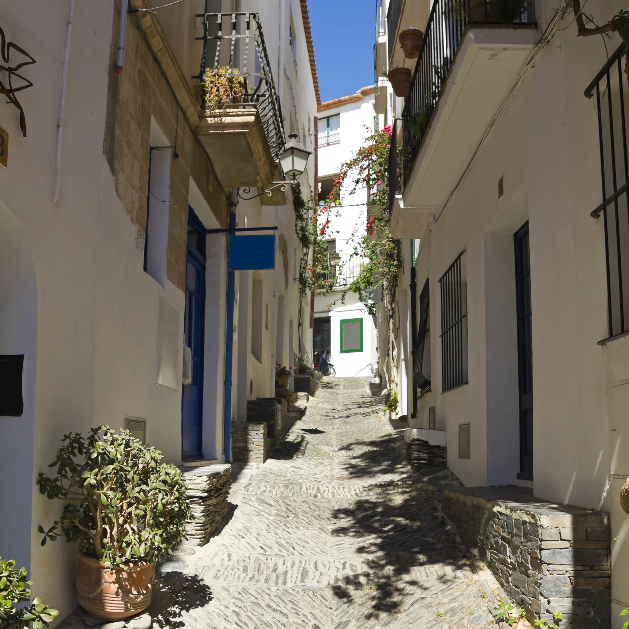 Cadaqués, ahol még ma is Dalít várják: szürreális halászfalu, amely miatt azonnal Costa Bravára akarsz utazni