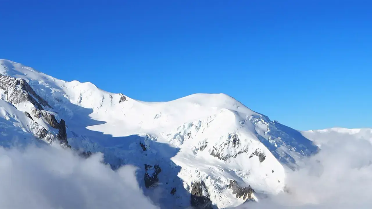 Chamonix a francia Alpok ikonikus síparadicsoma