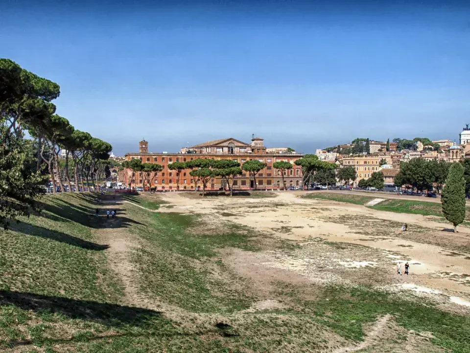 Circus Maximus, az ókori Róma szórakoztató központja nyitvatartással, belépőjegy árakkal