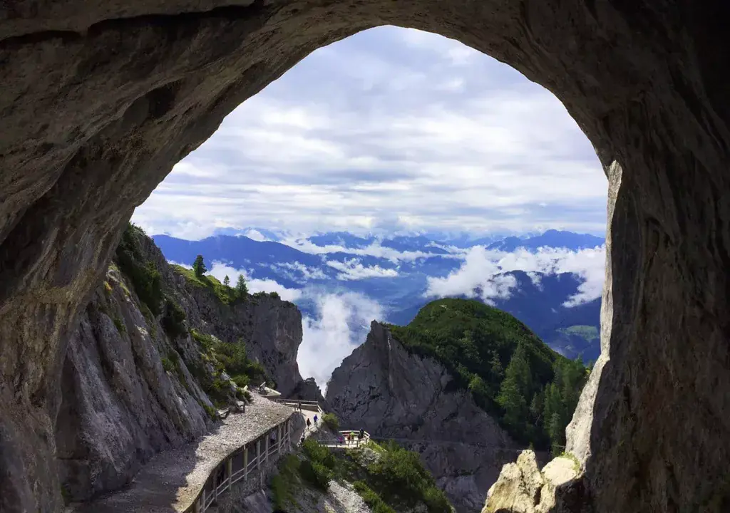 Eisriesenwelt az óriási jégbarlang