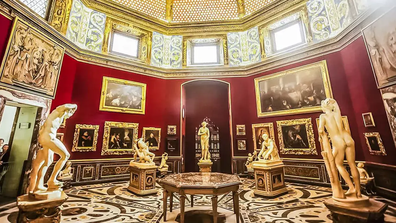 Így nézheted meg sorban állás nélkül Firenzében az Uffizi képtárat