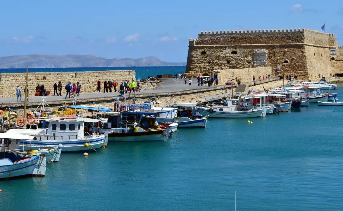 Középpontban Kréta fővárosa, Iráklio/Heraklion