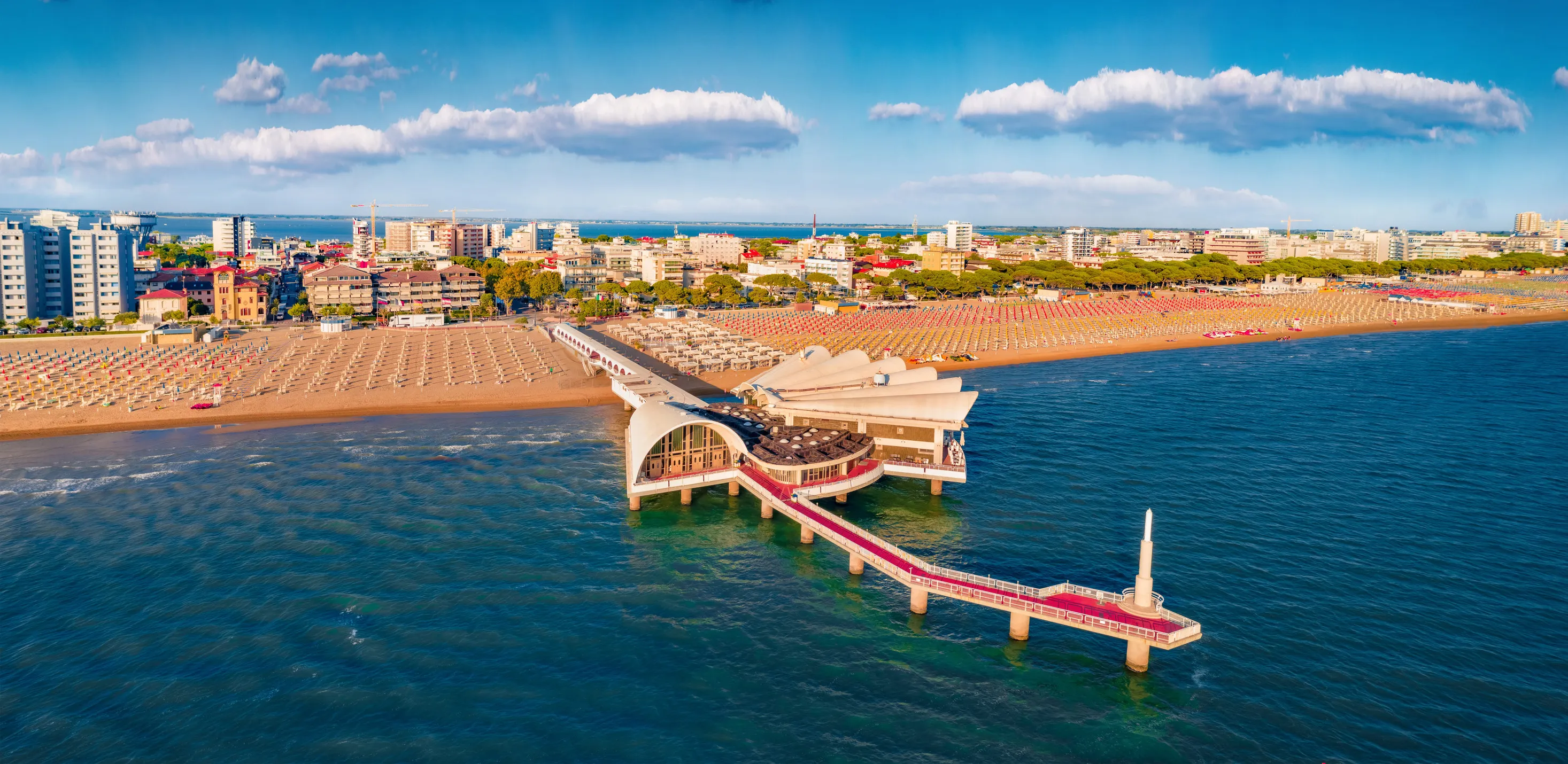 Lignano Sabbiadoro 6 nap/5 éjszaka repjeggyel és szállással 62.345 Ft/fő