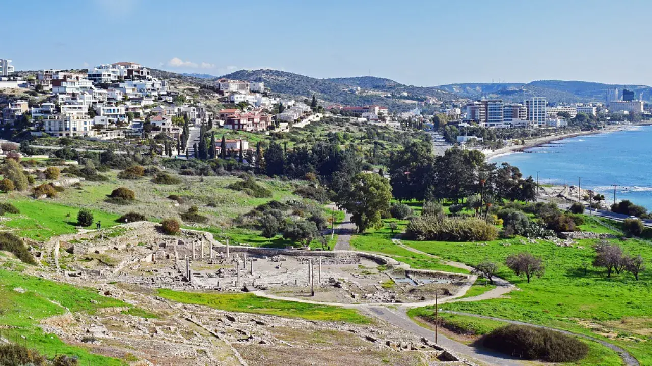 Imádod Ciprust? Utazz Limassolba!