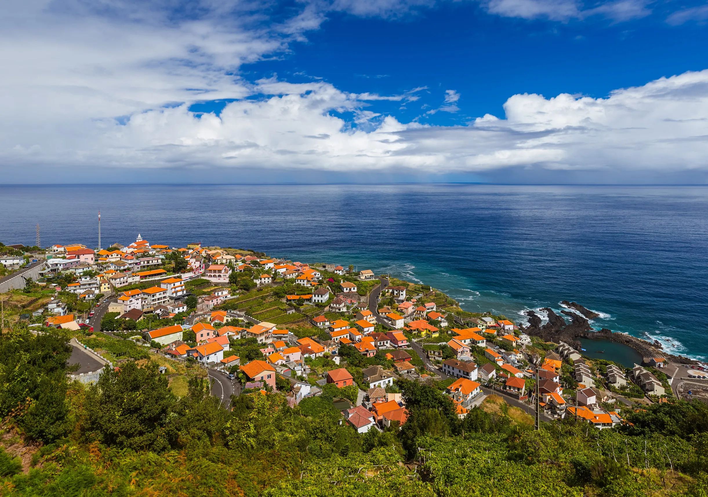 Madeira 4 nap/ 3 éjszaka repjeggyel és szállással 83.965 Ft/fő 