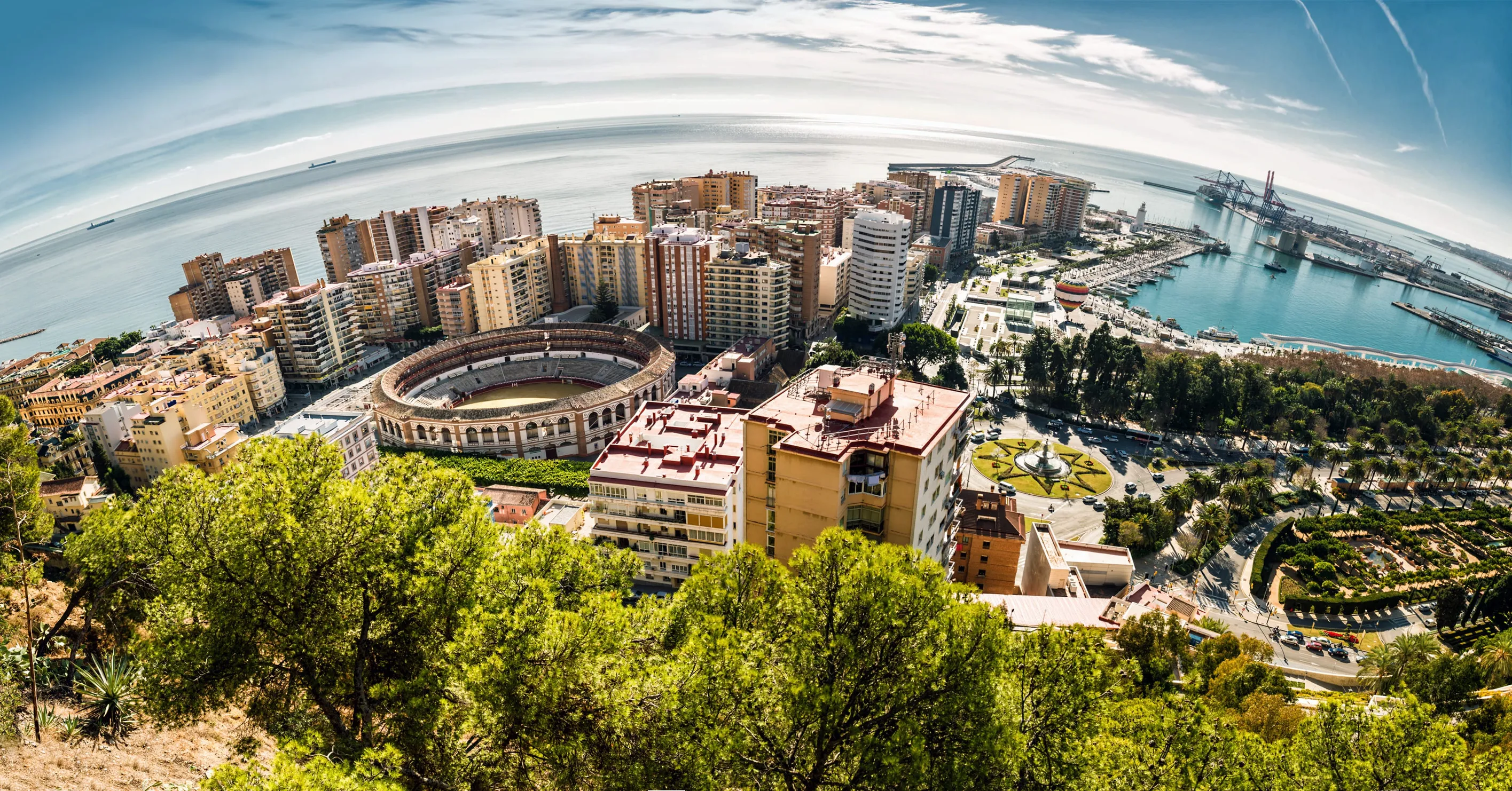 Malaga 5 nap 4 éjszaka repjeggyel és 3 csillagos szállással 70.745 Ft/fő!