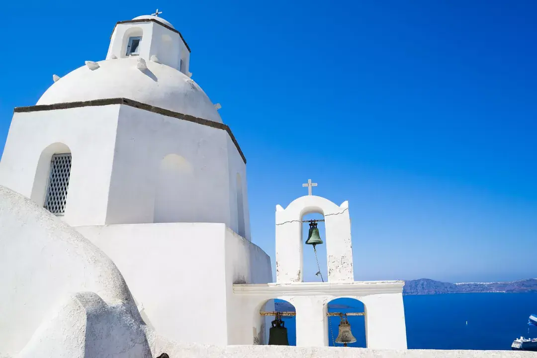Mennyibe kerül a nyaralás Santorinin? – Részletes árkalauz turistáknak