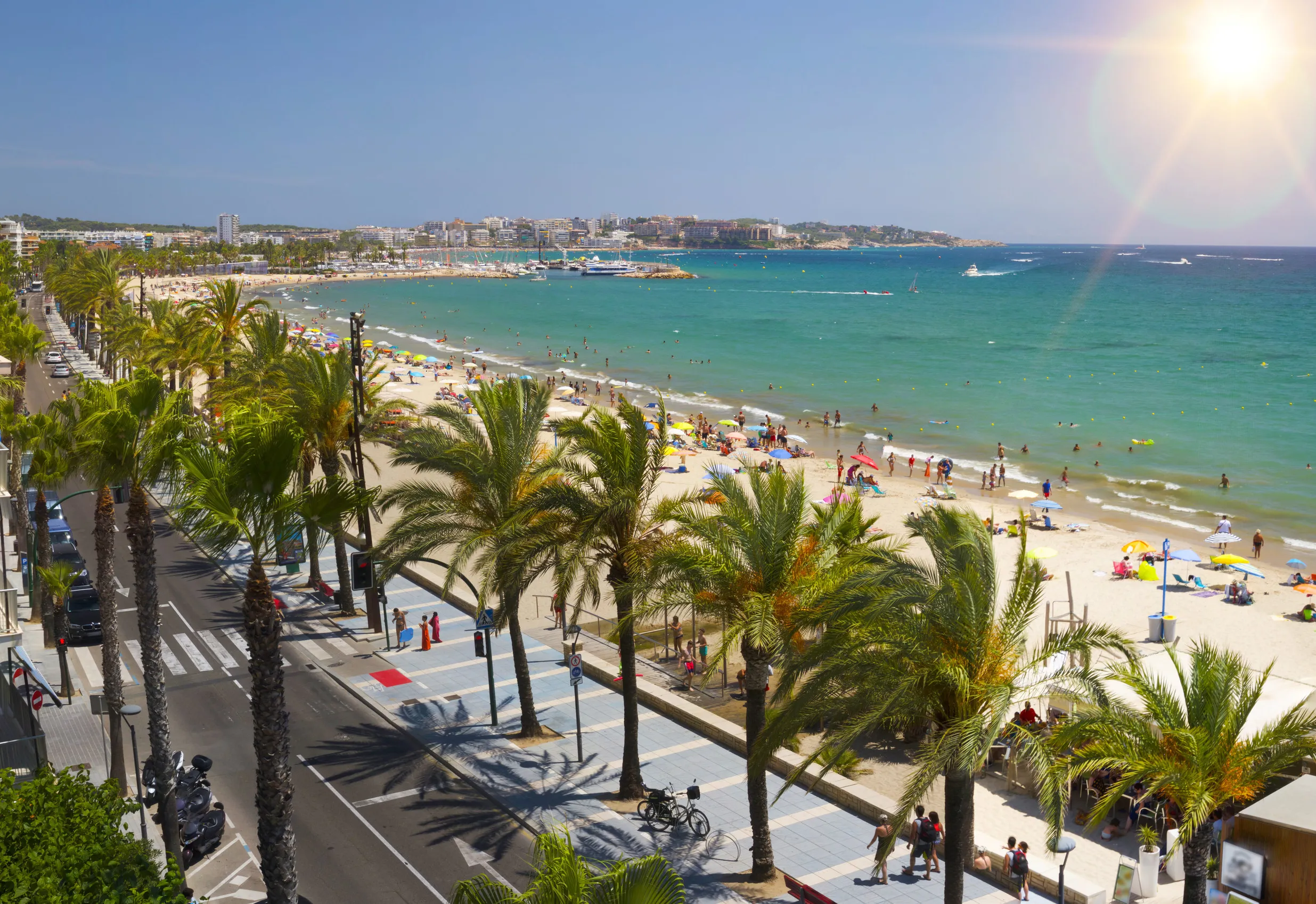 Salou 6 nap/5 éjszaka repjeggyel és szállással 63.305 Ft/fő