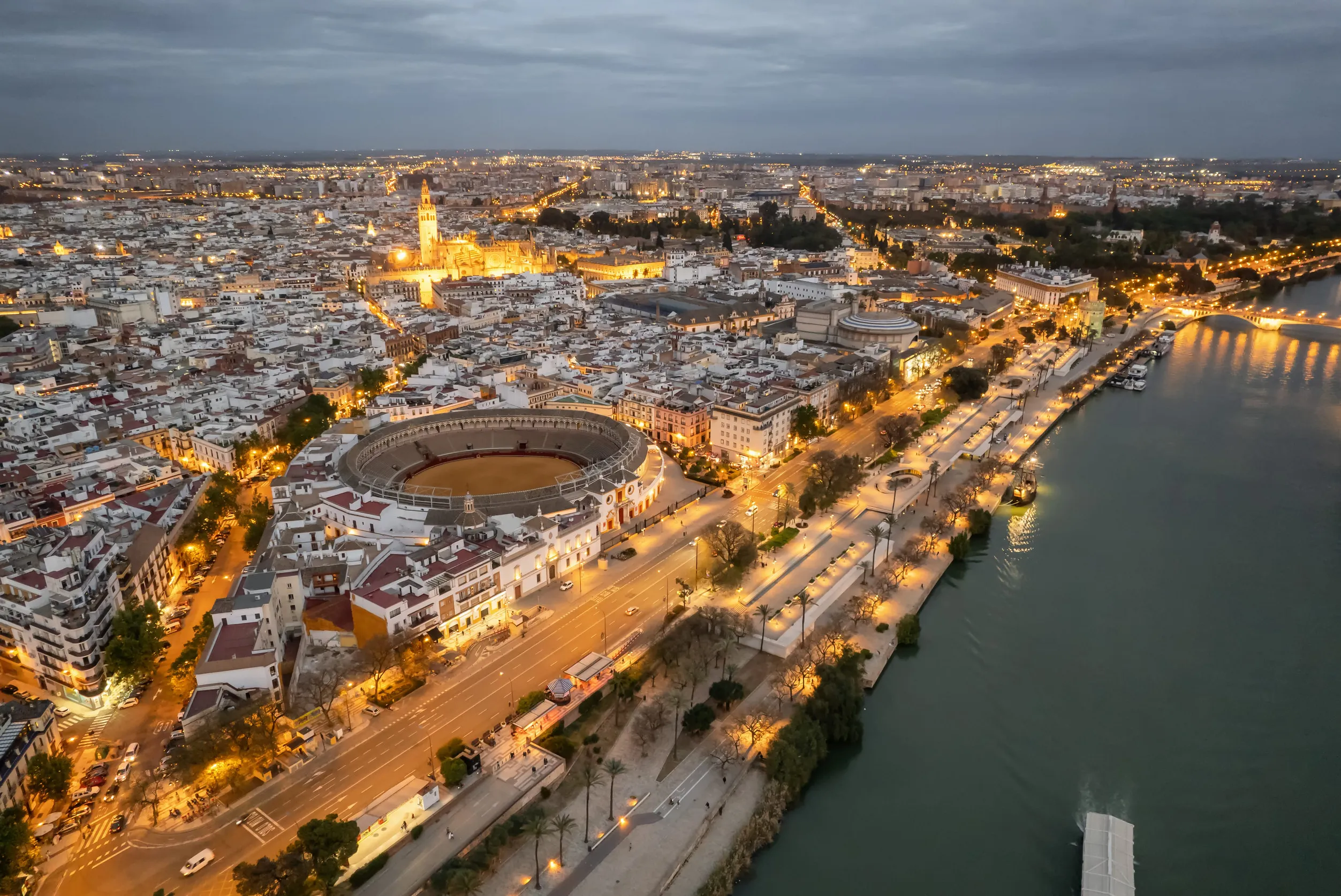 Sevilla 5 nap/4 éjszaka repjeggyel és szállással 63.375 Ft/fő