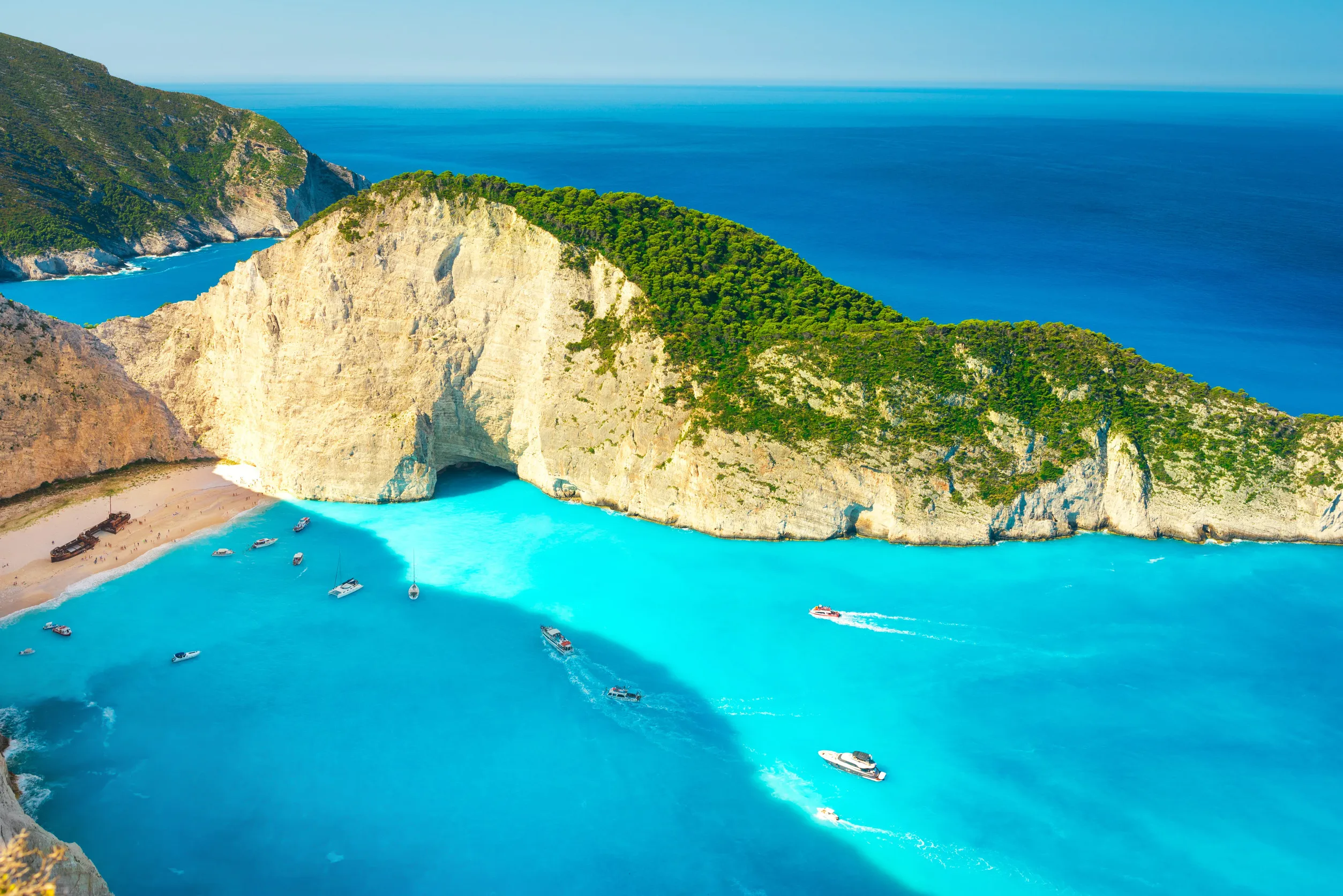 Zakynthos 4 nap/3 éjszaka repjeggyel és szállással 39.590 Ft/fő