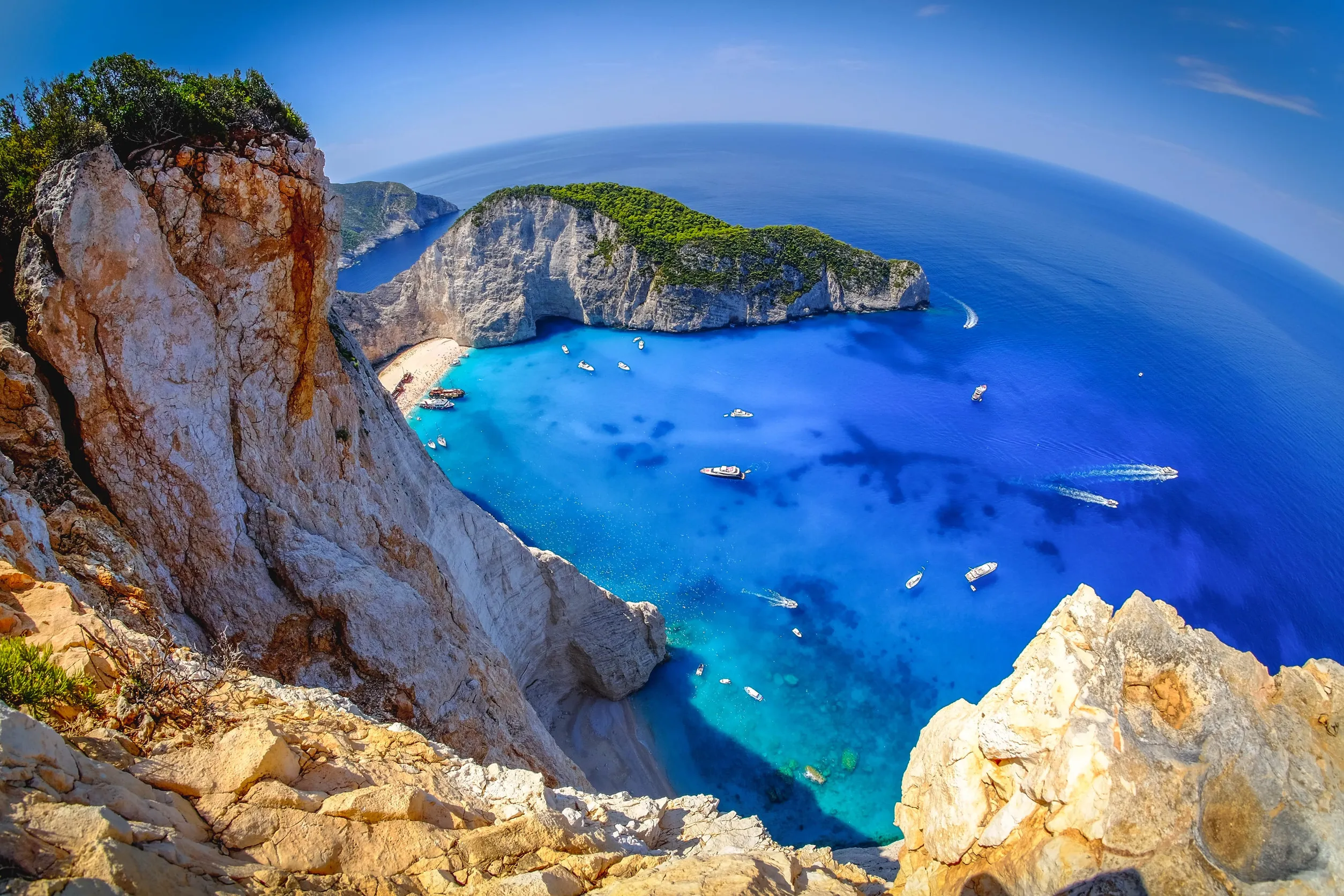 Zakynthos 8 nap/7 éjszaka repjeggyel és szállással 75.005 Ft/fő